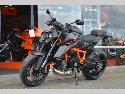 KTM 1390 SUPER DUKE R EVO – foto 4
