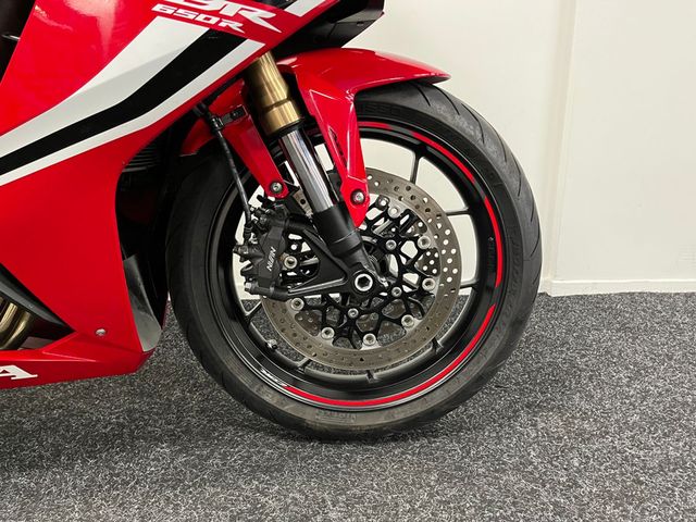 honda - cbr-650-r
