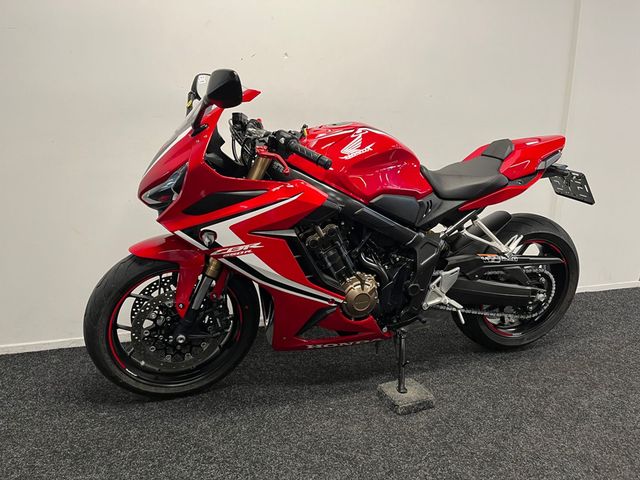 honda - cbr-650-r