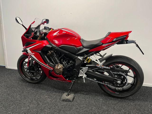 honda - cbr-650-r