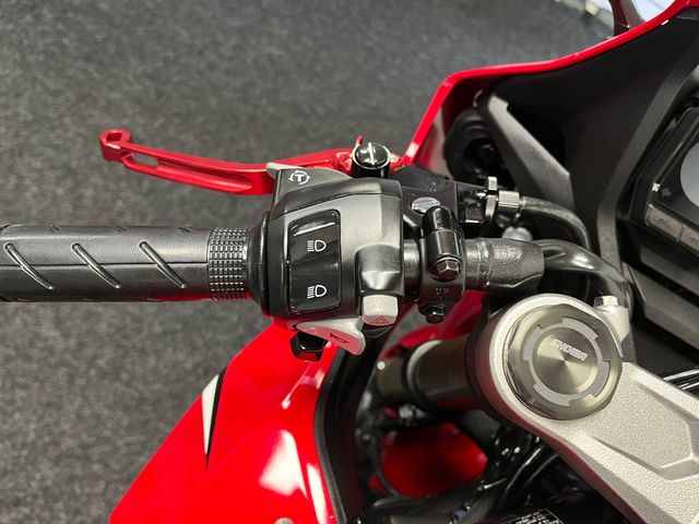 honda - cbr-650-r