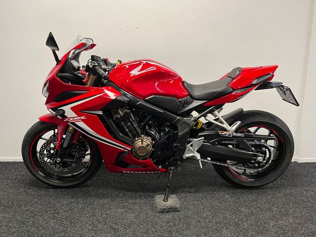 honda - cbr-650-r
