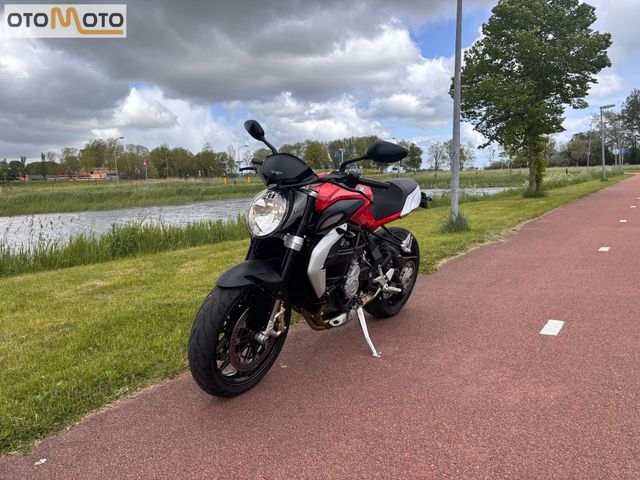 mv-agusta - brutale-675