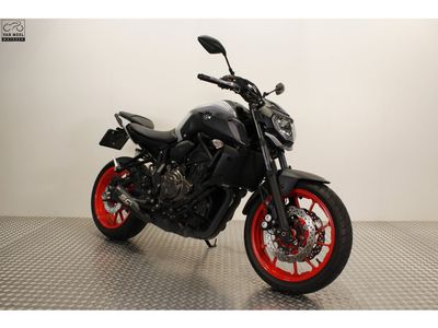 YAMAHA MT 07 ABS – foto 2