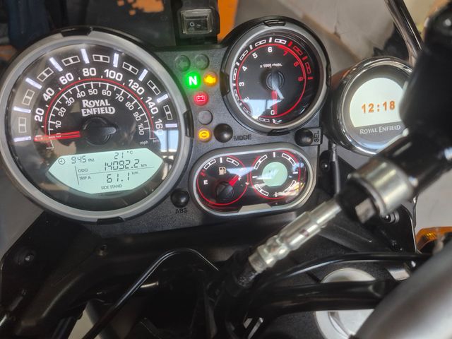 royal-enfield - himalayan-410