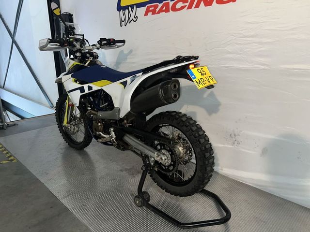 husqvarna - 701-enduro