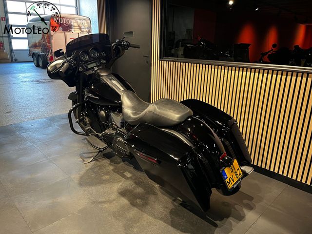 harley-davidson - street-glide