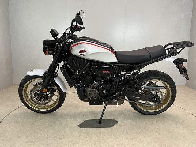 yamaha - xsr-700-xtribute