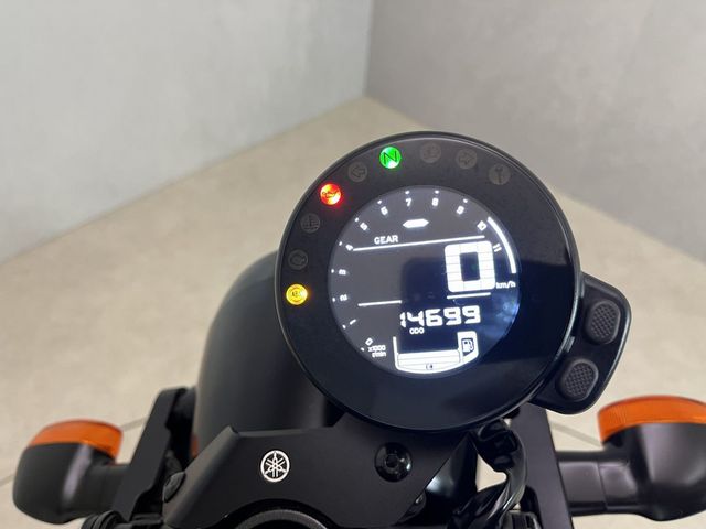 yamaha - xsr-700-xtribute