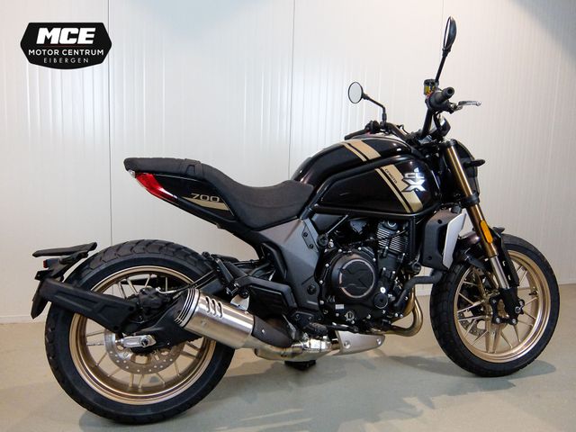 cfmoto - 700-cl-x-heritage