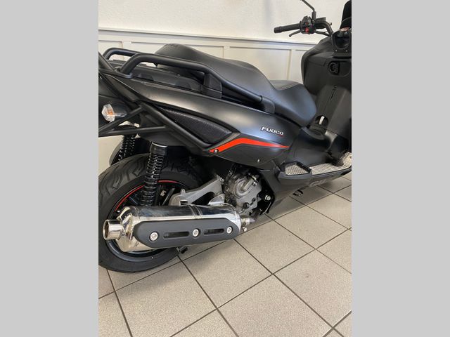 piaggio - mp3-500-lt-sport