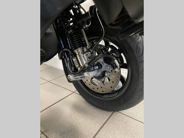 piaggio - mp3-500-lt-sport