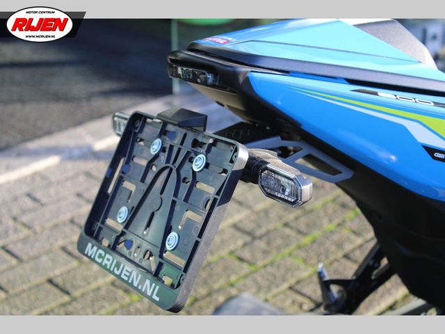 suzuki - gsx-8s