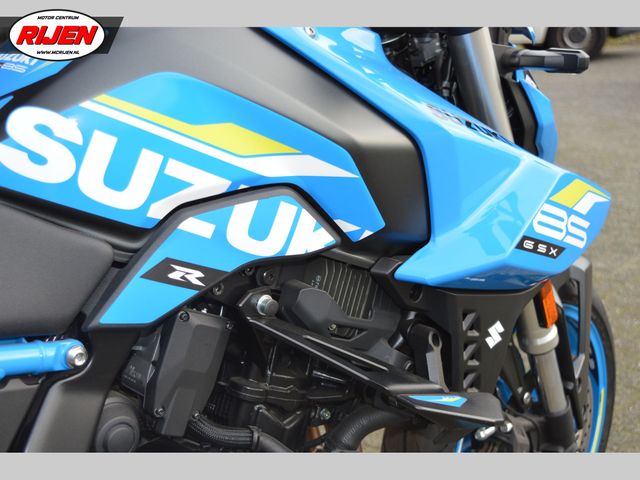 suzuki - gsx-8s