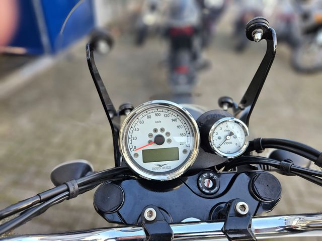 moto-guzzi - v-9-roamer