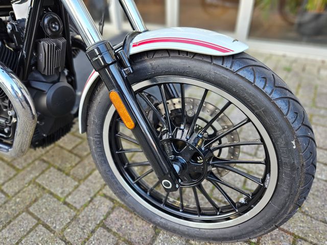 moto-guzzi - v-9-roamer