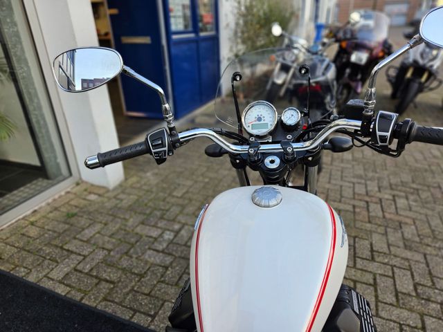 moto-guzzi - v-9-roamer