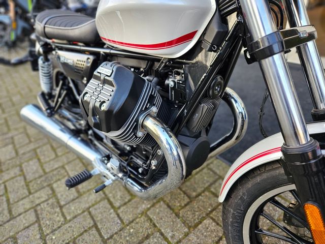 moto-guzzi - v-9-roamer