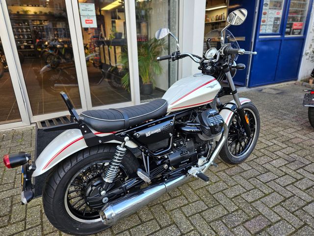 moto-guzzi - v-9-roamer