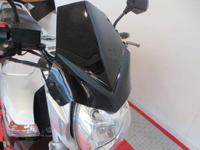 suzuki - gsr-600
