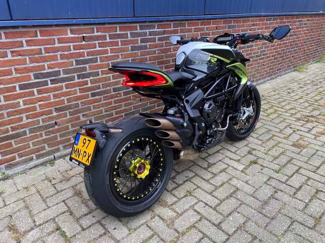 mv-agusta - brutale-800-dragster-rr