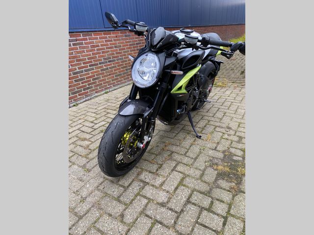 mv-agusta - brutale-800-dragster-rr