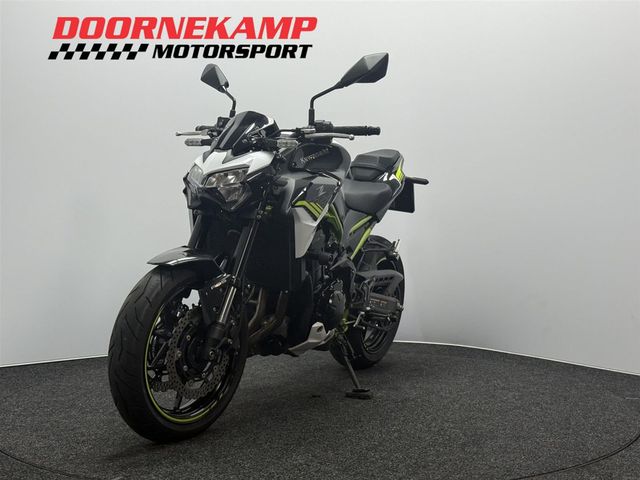 kawasaki - z900