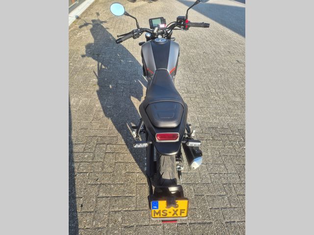 benelli - leoncino-125