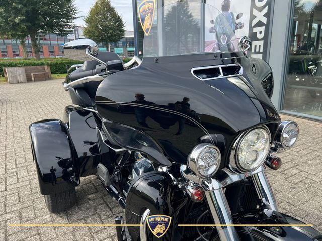 harley-davidson - tri-glide-ultra-114