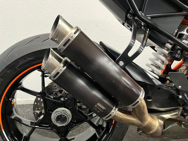 ktm - 1290-super-duke-r