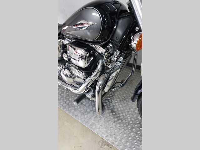 suzuki - vz-800-marauder-lc