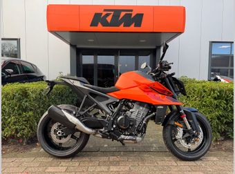 KTM 990 Duke 2024 nieuw