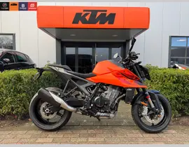 KTM 990 Duke 2024 nieuw