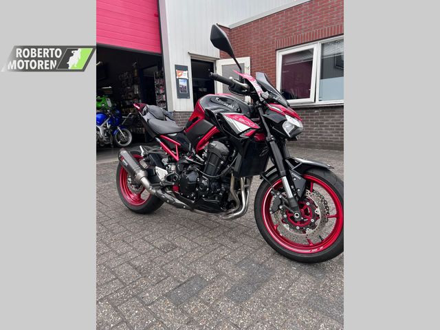 kawasaki - z900