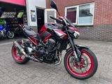 KAWASAKI Z900