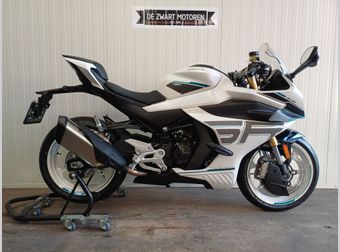 Cfmoto 450 SR 2026 nieuw
