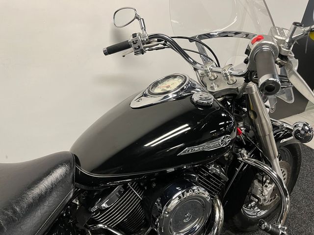 yamaha - xvs-1100-a-dragstar-classic