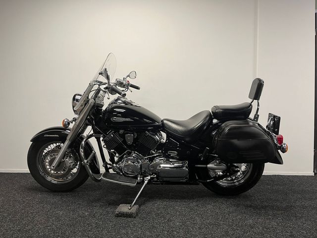 yamaha - xvs-1100-a-dragstar-classic