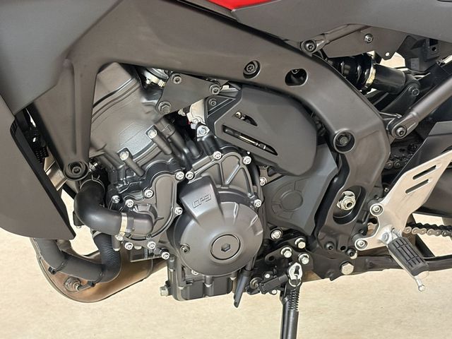 yamaha - tracer-9-y-amt