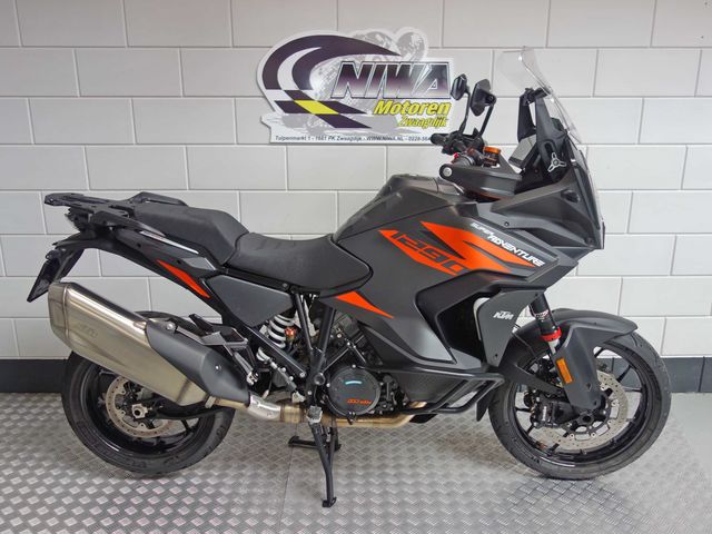 ktm - 1290-super-adventure-s