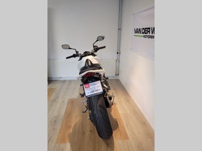 HONDA CB 1000 R – foto 4