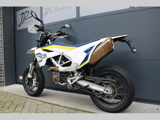 husqvarna - 701-supermoto