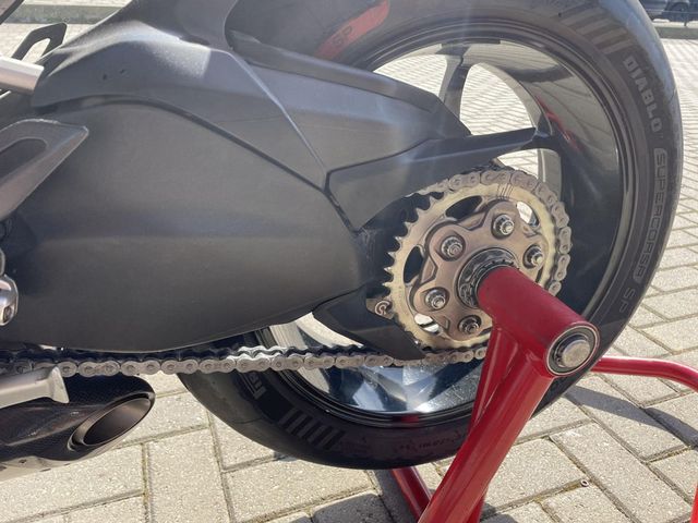 ducati - 1299-panigale