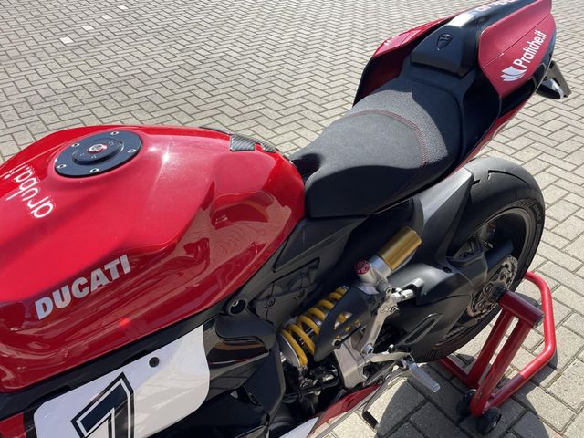 ducati - 1299-panigale