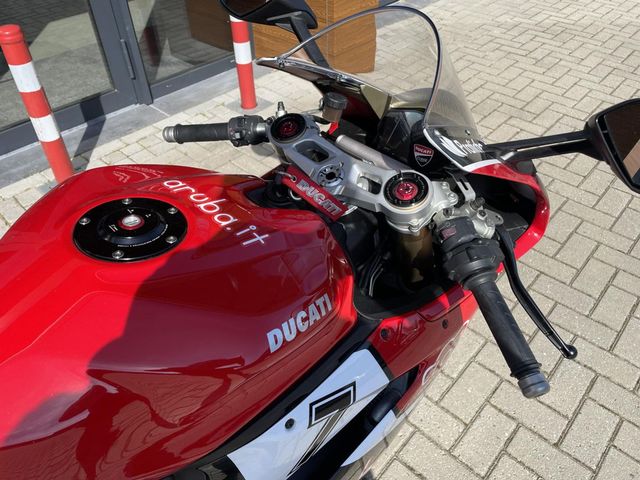ducati - 1299-panigale