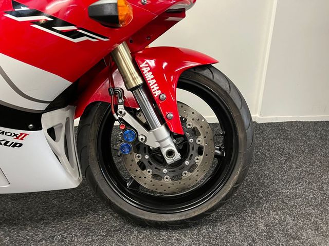 yamaha - yzf-r1