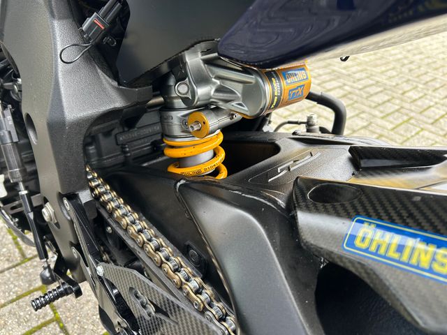 yamaha - yzf-r1