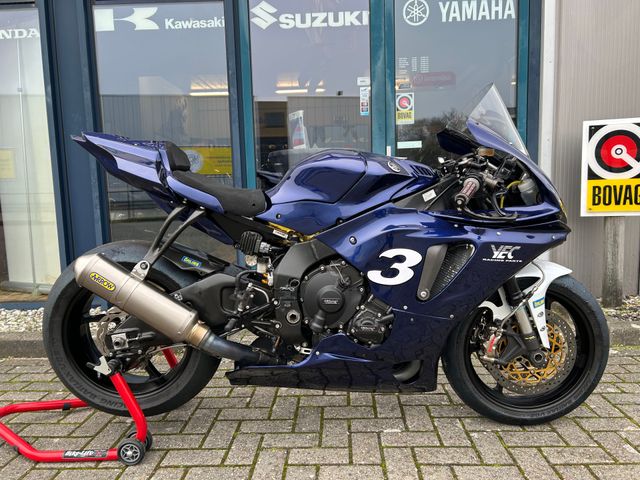 yamaha - yzf-r1