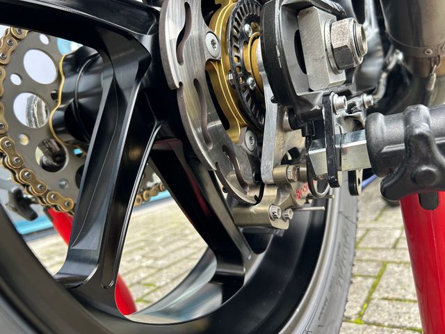 yamaha - yzf-r1