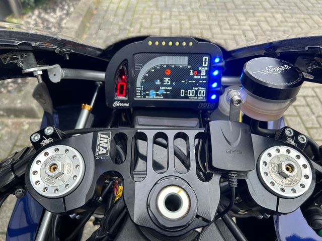 yamaha - yzf-r1